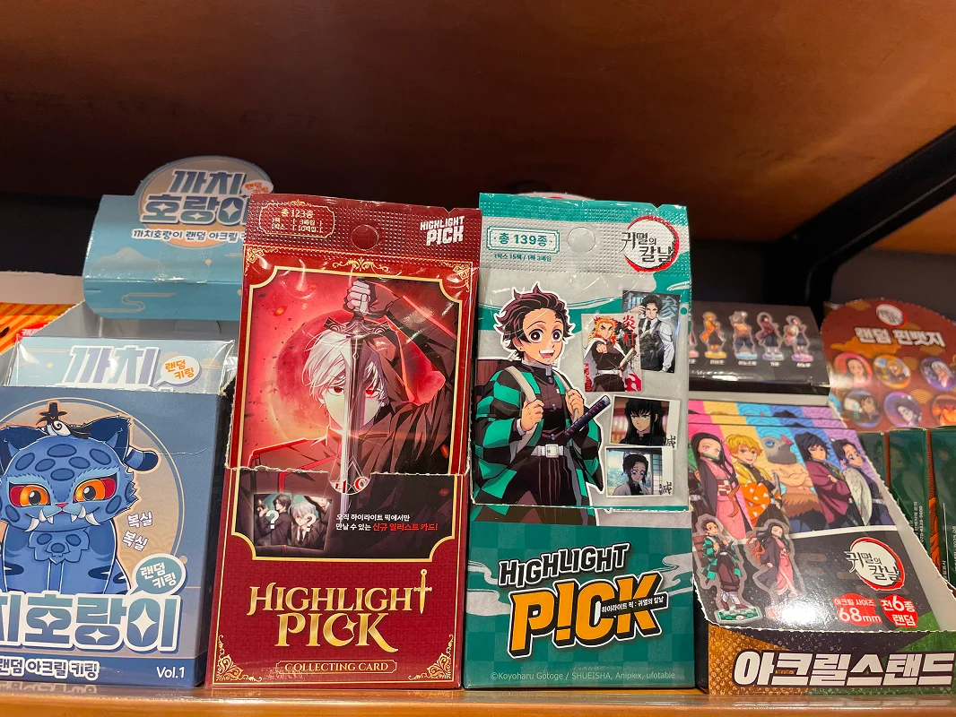 웹툰 카드 이미지